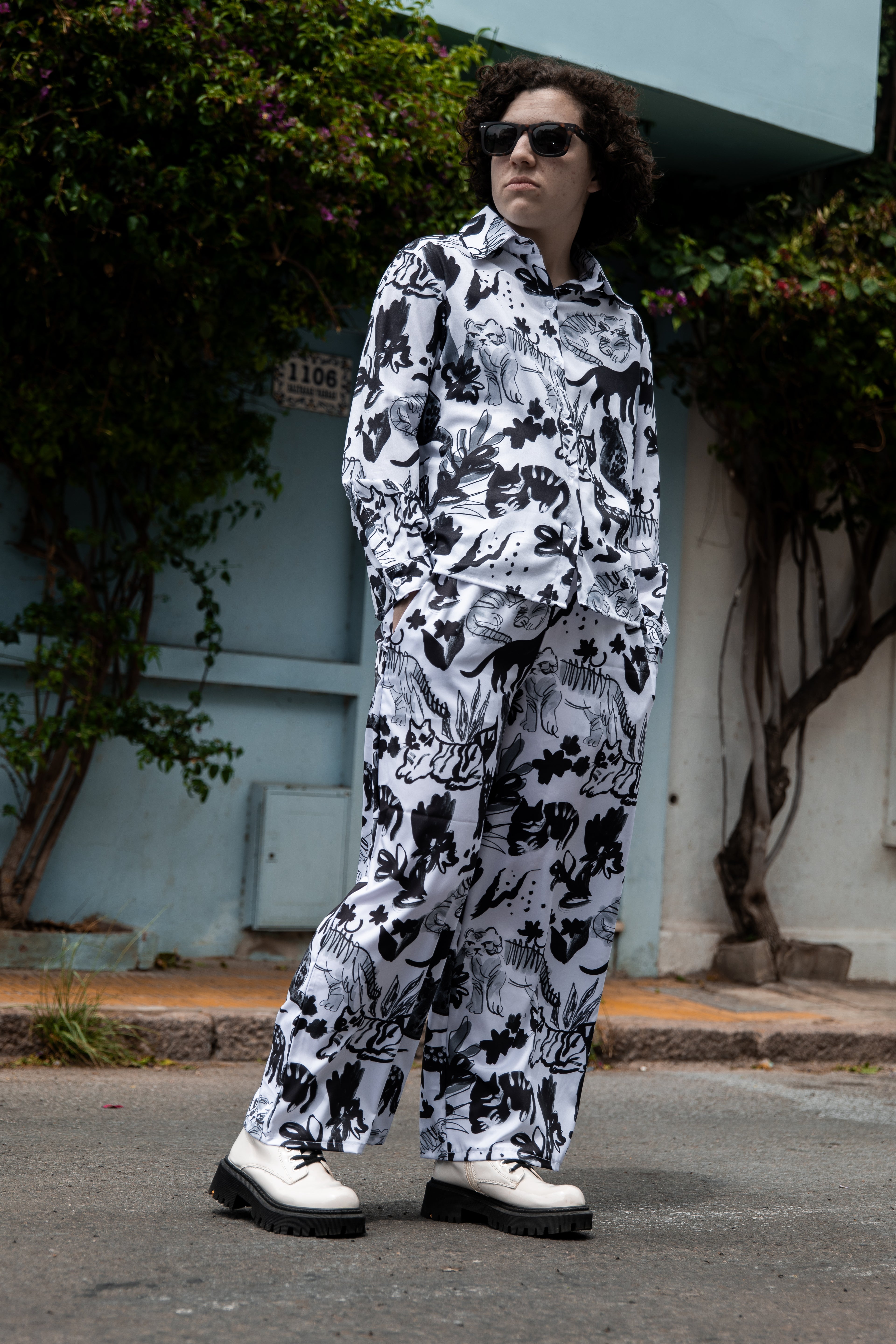 Pantalón palazzo Gatos y Flores - TRAZOS