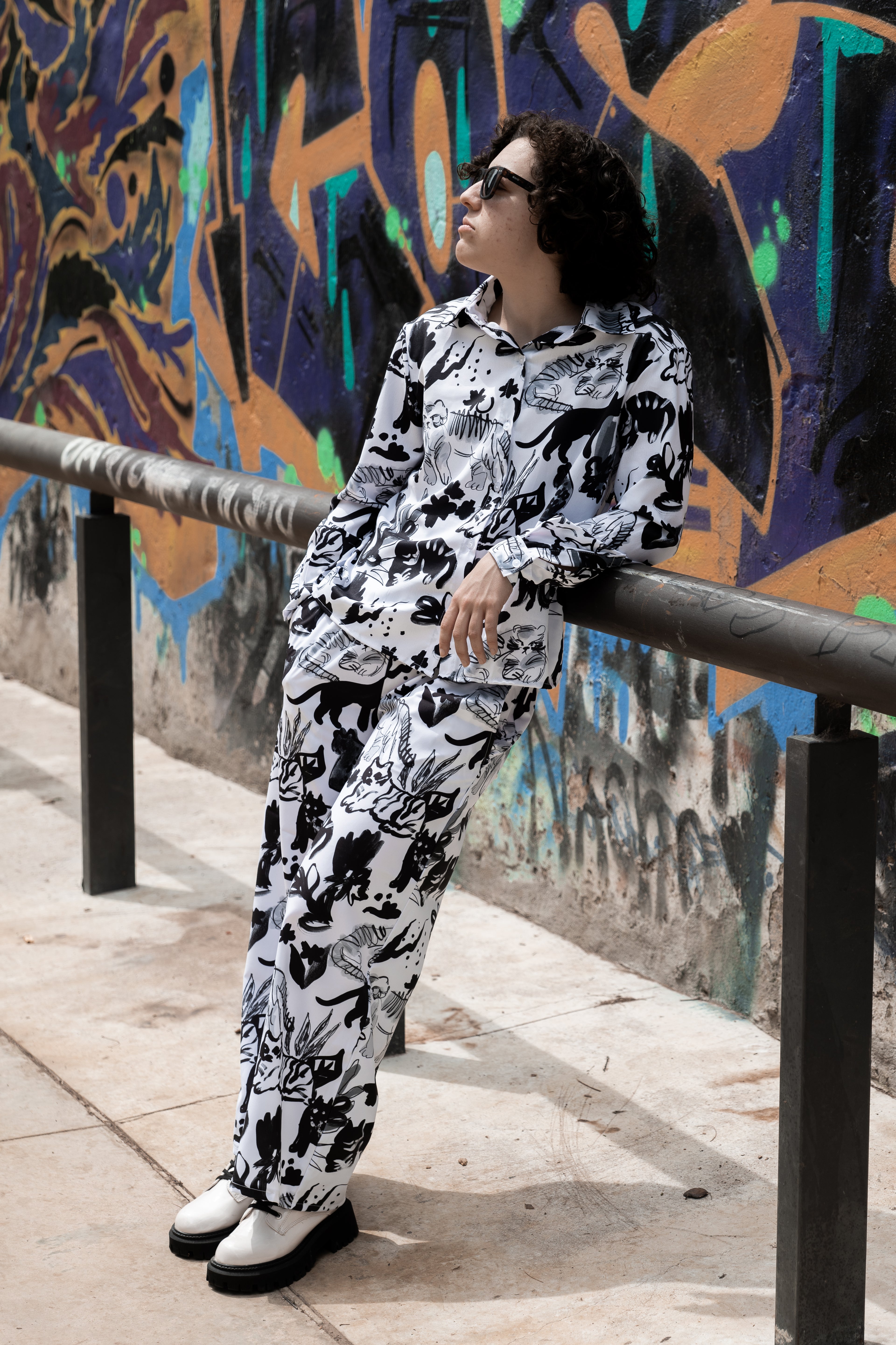 Pantalón palazzo Gatos y Flores - TRAZOS