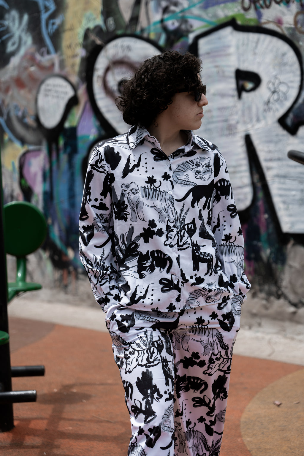 Camisa de manga larga Gatos y Flores - TRAZOS